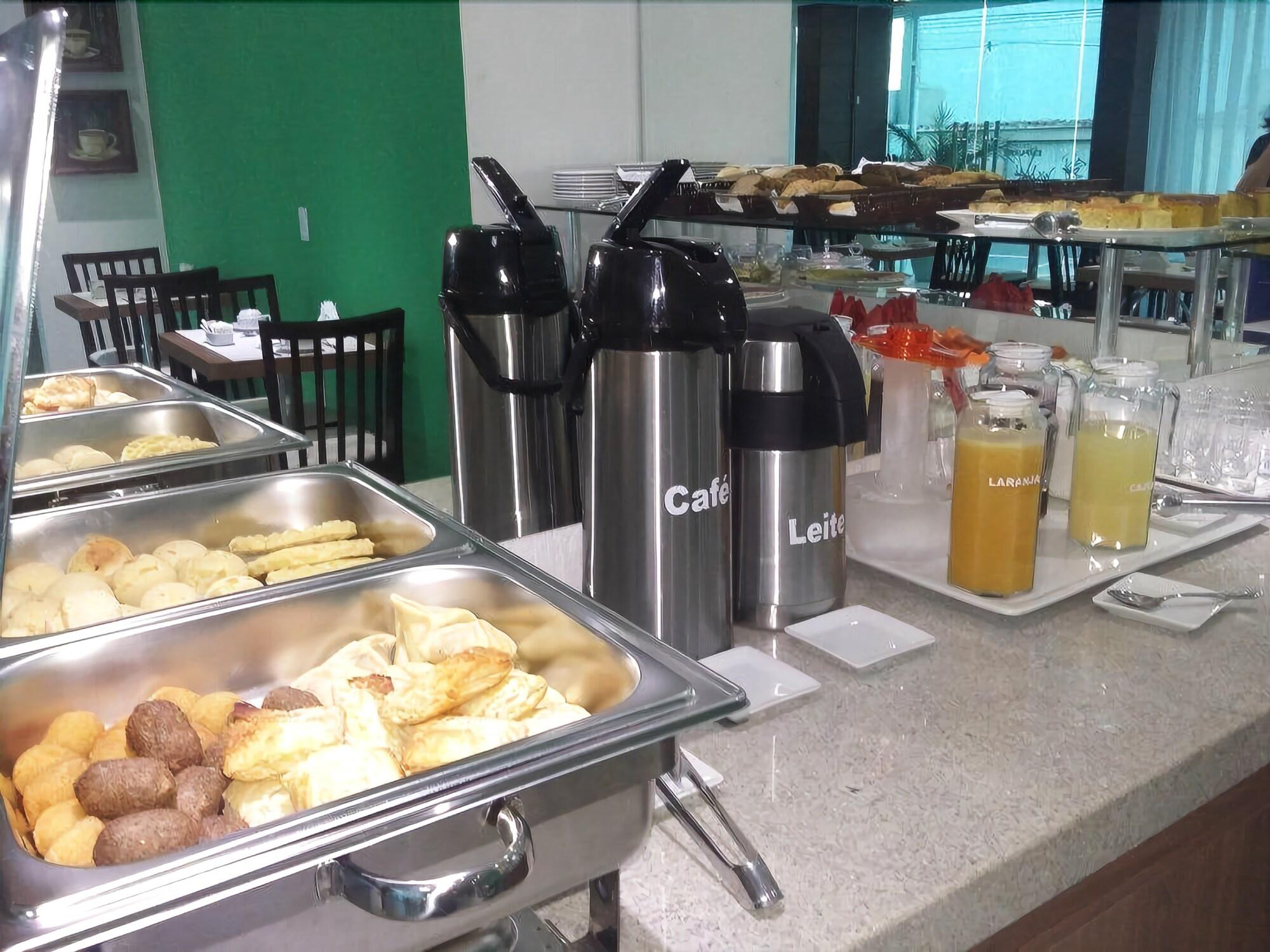 Gaia Suites Macaé 7/14