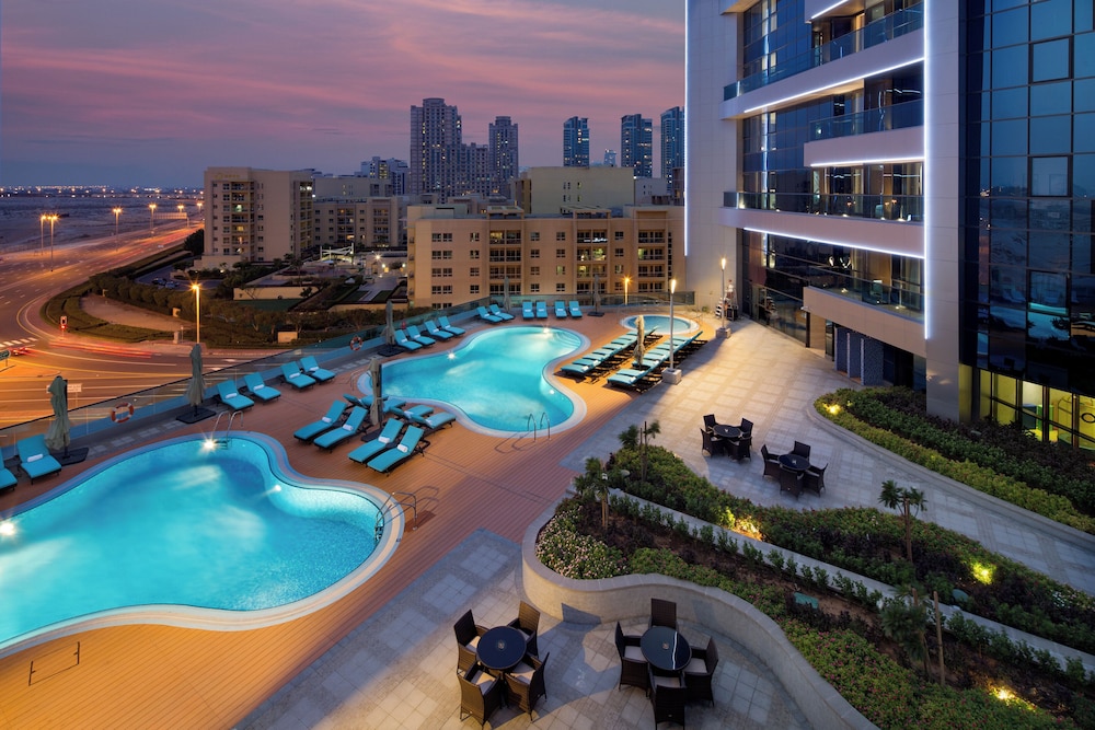 Millennium Place Barsha Heights Hotel 57/61