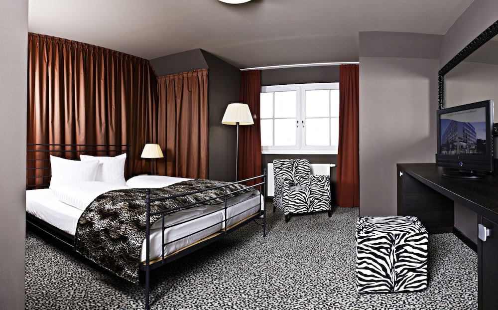 Lindner Hotel Nurburgring Motorsport, Part of JDV by Hyatt 10/34