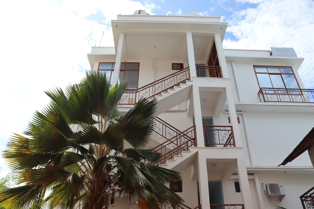 Mocco Beach Villa 2/78