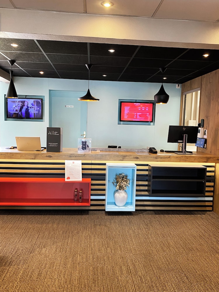 Ibis Laval Le Relais D'armor 7/50