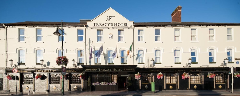 Treacys Hotel Waterford 4/70
