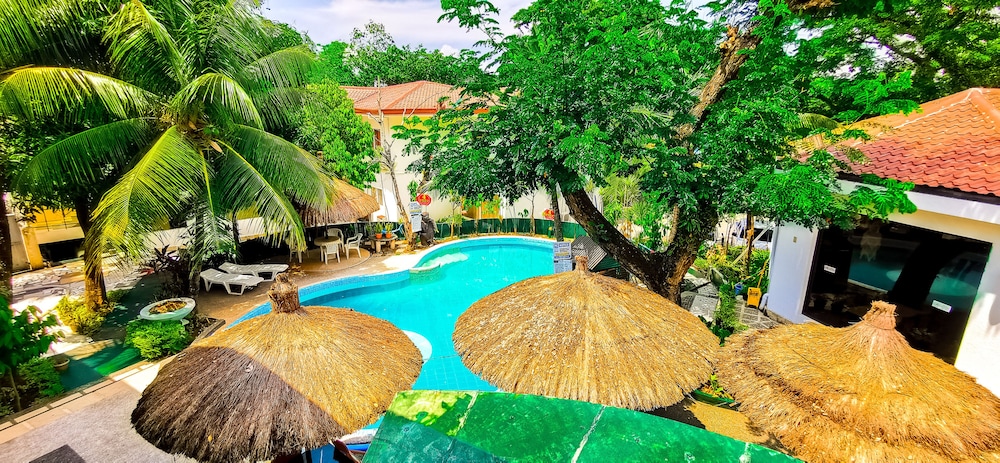 Cebu Hilltop Hotel 50/54