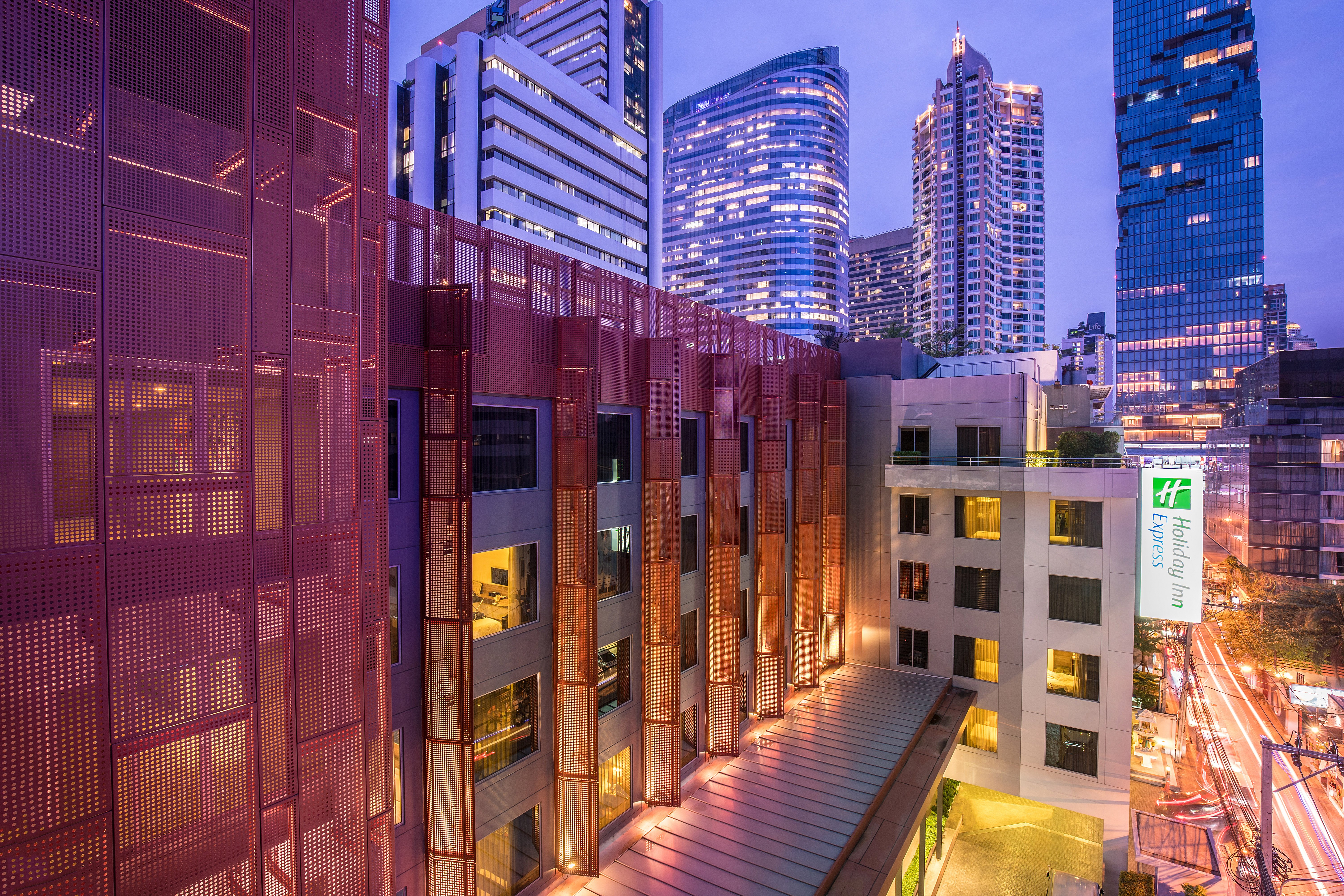 Holiday Inn Express Bangkok Sathorn 6/75