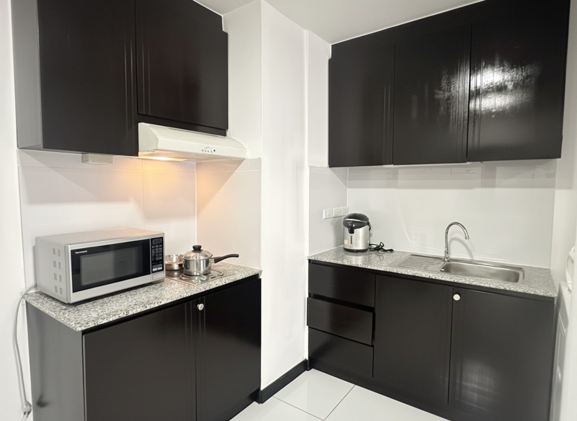 J Town Serviced Apartments Hotel 15/58