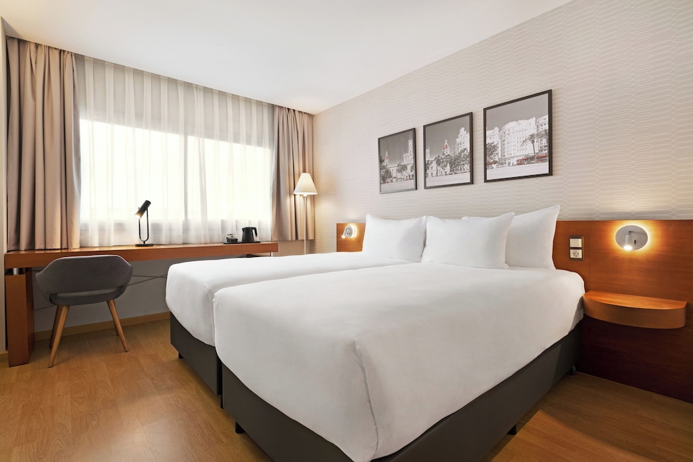 Ramada by Wyndham Valencia Almussafes 22/56