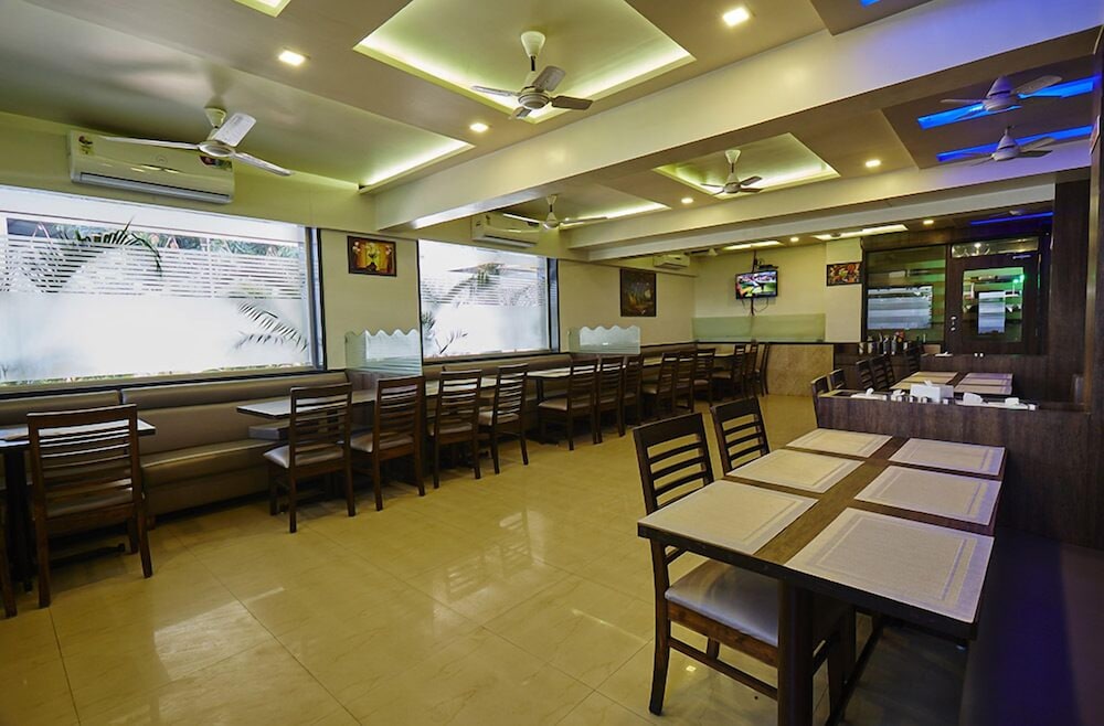 Hotel Galaxy's Vaibhav 26/40