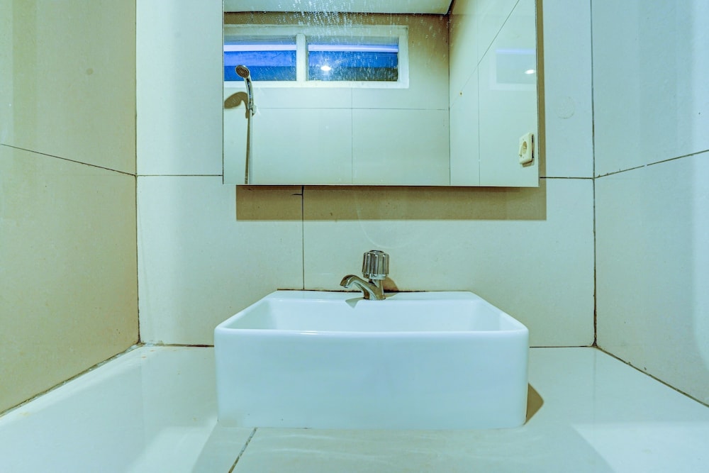 Hotel OYO Capital O 90081 Pondok Sabaraya 2 Syariah 16/18
