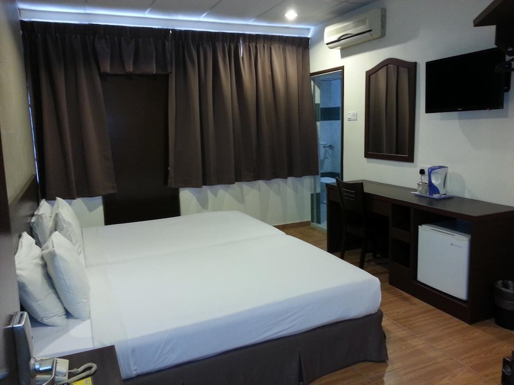 Goodhope Hotel Kelawei 25/71