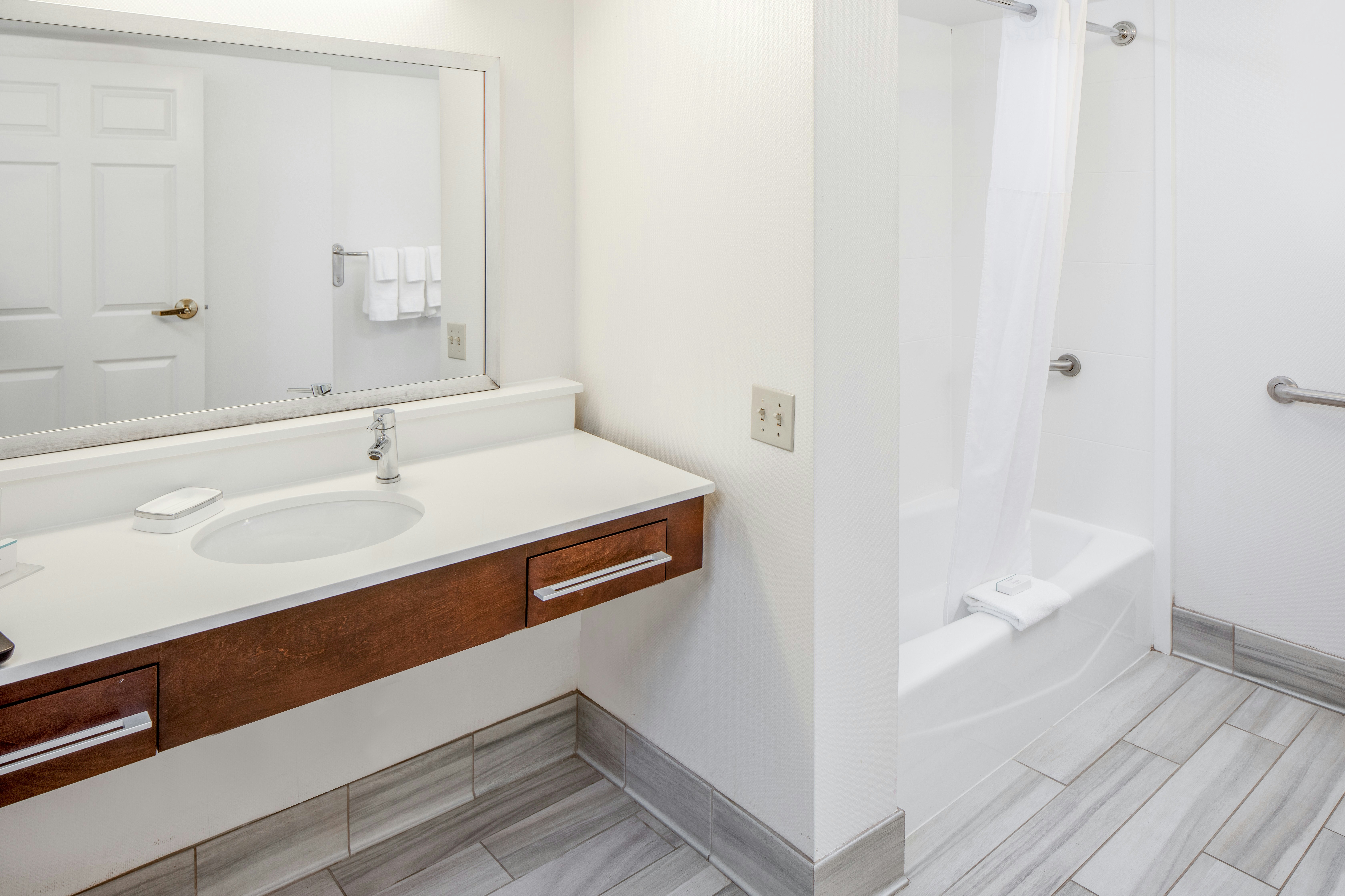 Hampton Inn & Suites Atlanta/Duluth/Gwinnett County 44/44