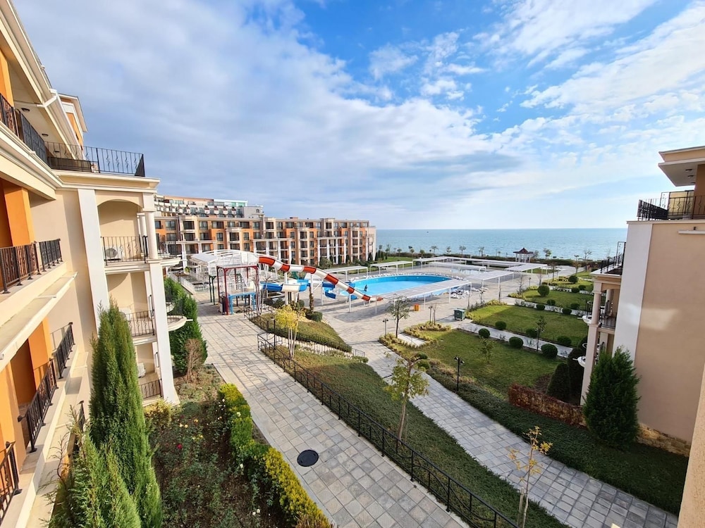 Premier Fort Beach Hotel 43/55