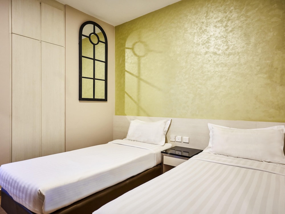 STANDARD, TWIN BEDS
