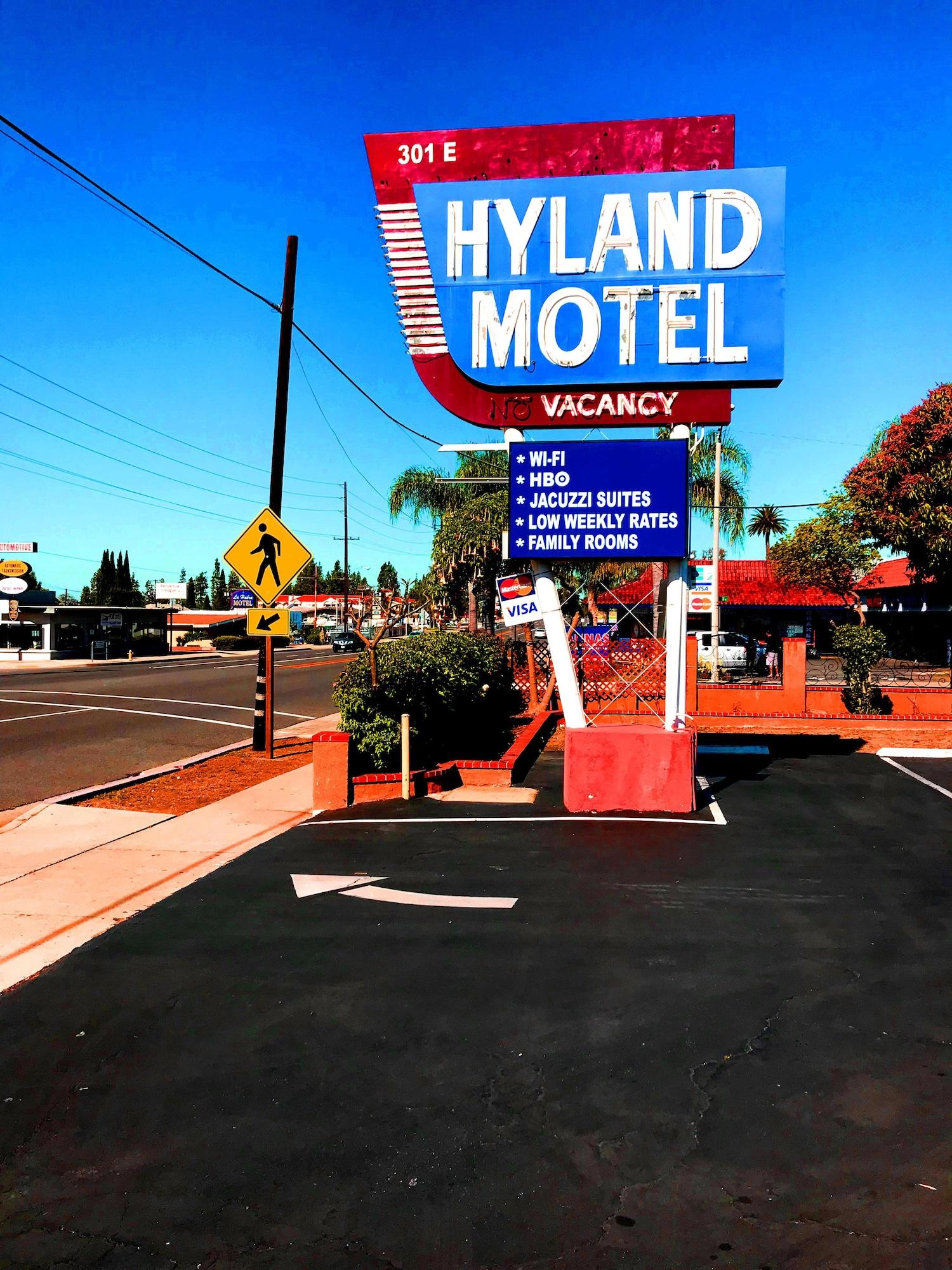 Hyland Motel 26/31