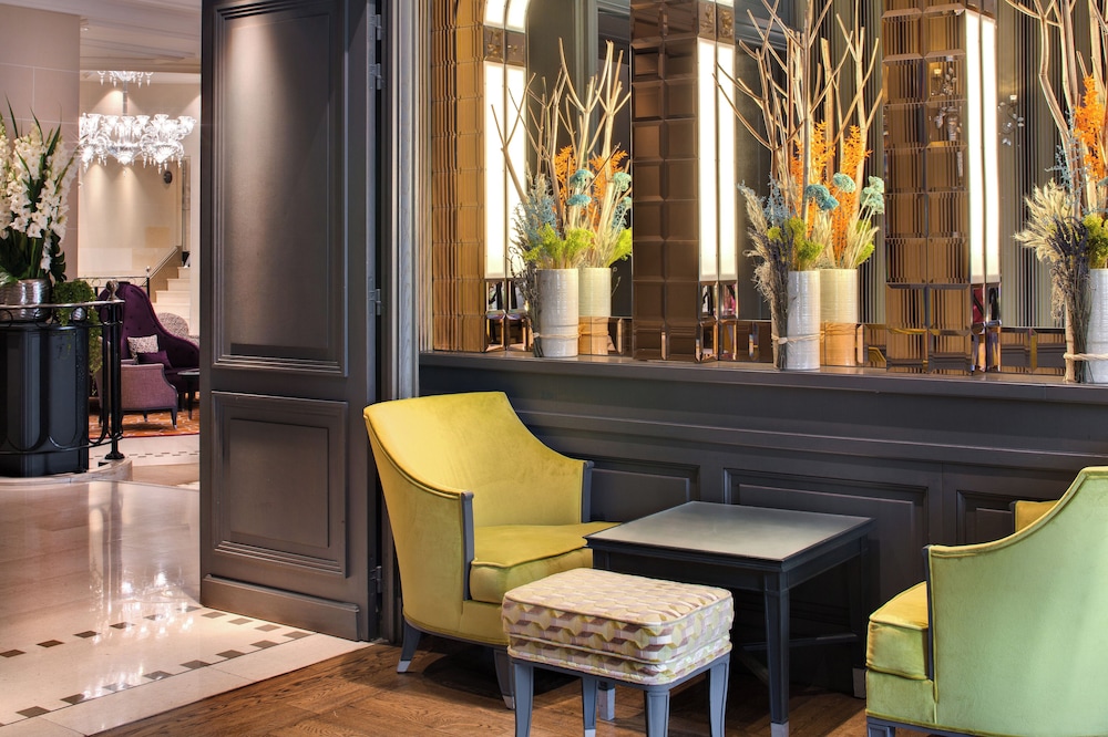 Chateau Frontenac Hotel 60/69