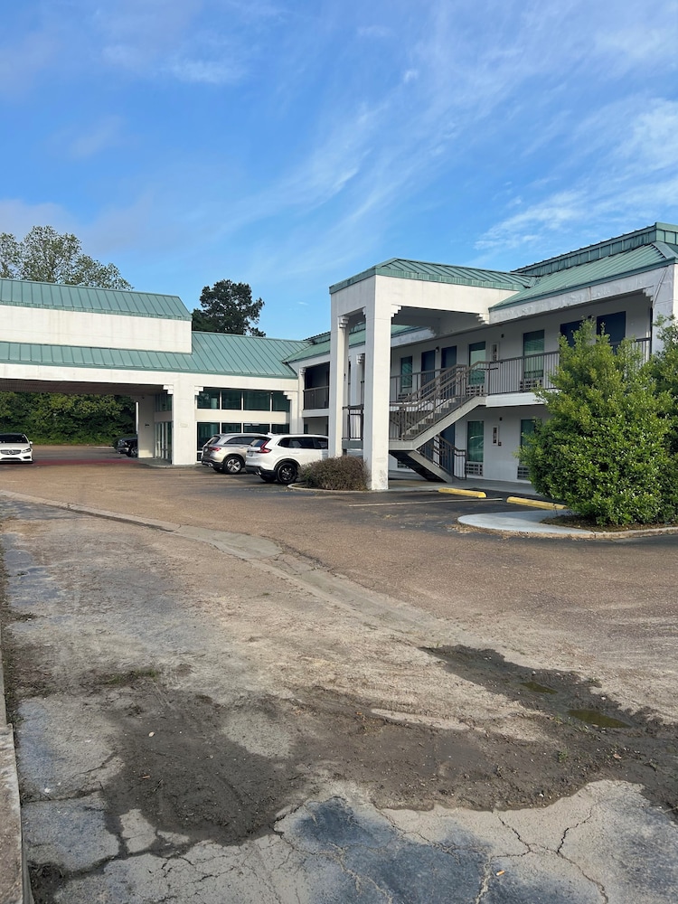 Fairbridge Inn Express Natchez 46/53