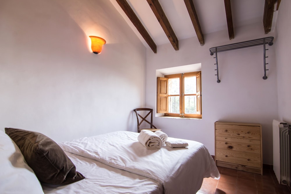 Petit Hotel Hostetgeria La Victoria 2/46