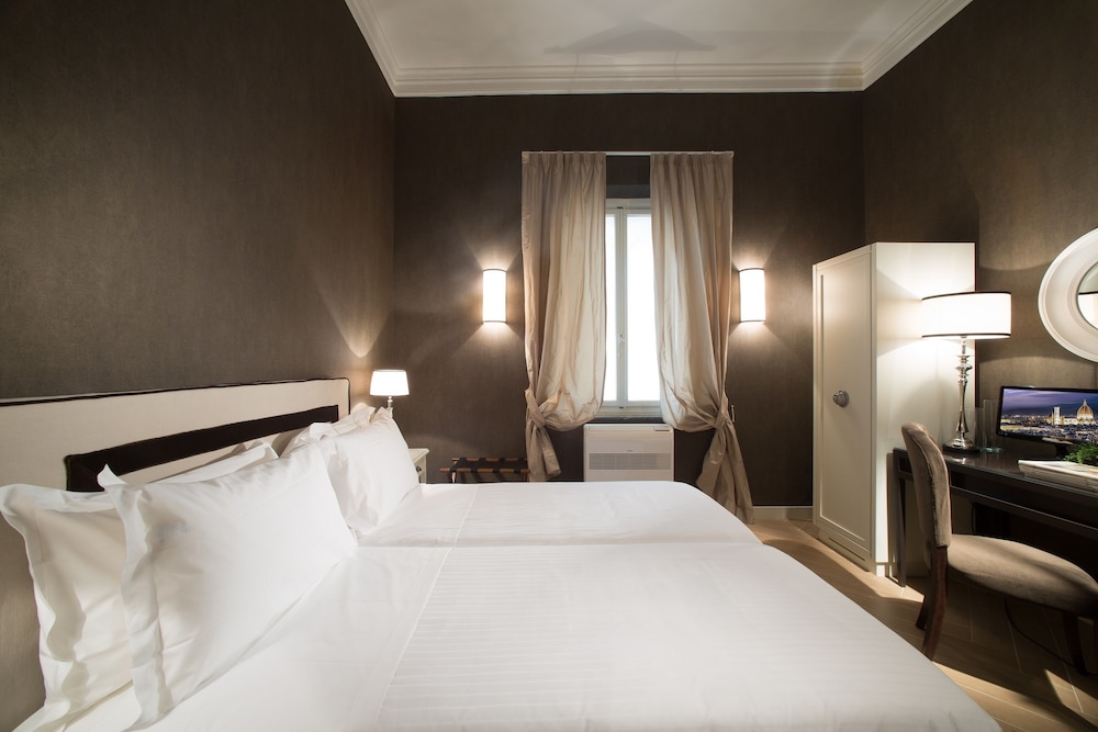 San Giuliano Inn 7/25