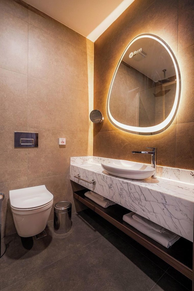 Byon Hotel Sile 36/44