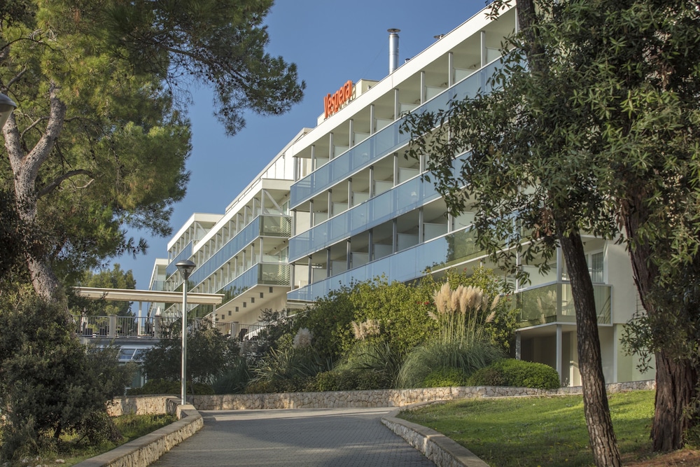 Family Hotel Vespera 8/71