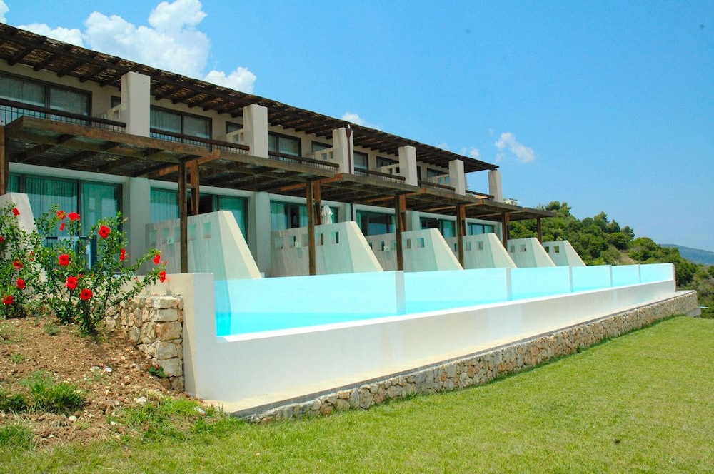 Ionian Blue Bungalows And Spa Resort 6/65