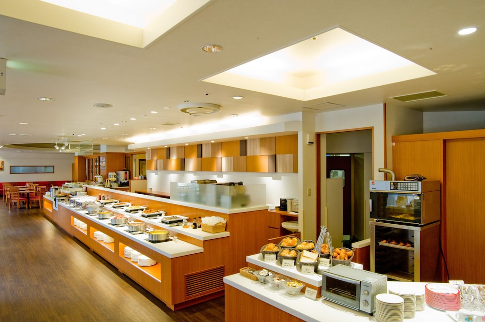 Sapporo Tokyu REI Hotel 54/65