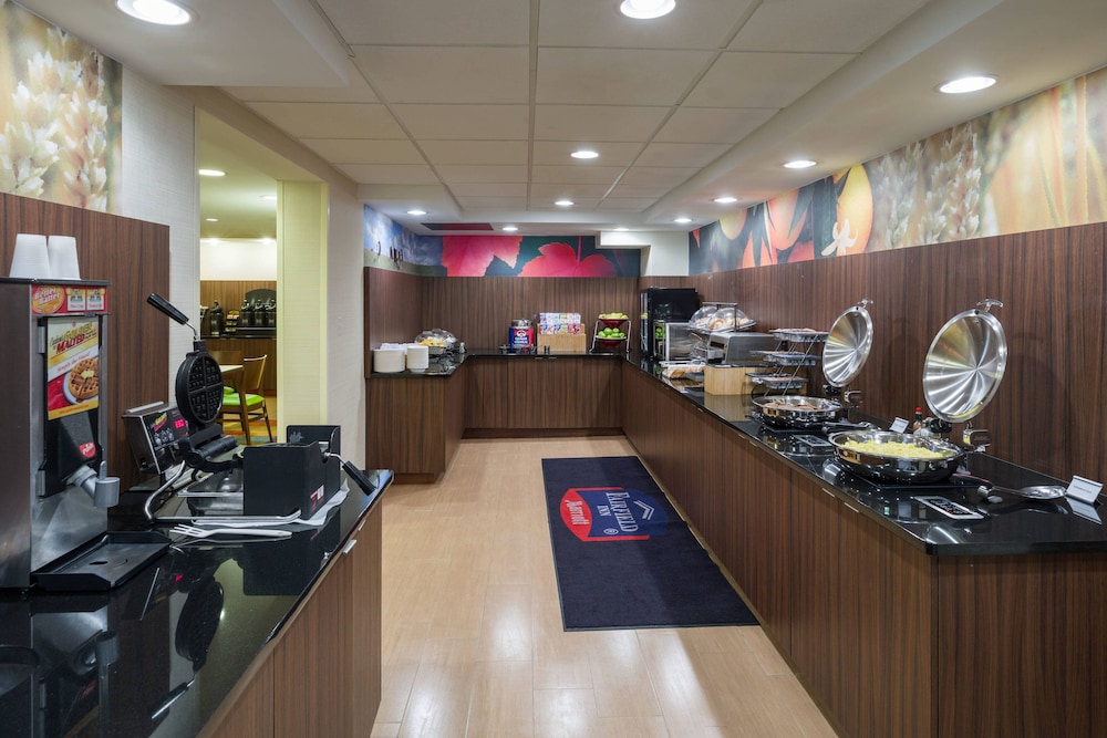 Fairfield Inn By Marriott Laurel 25/27