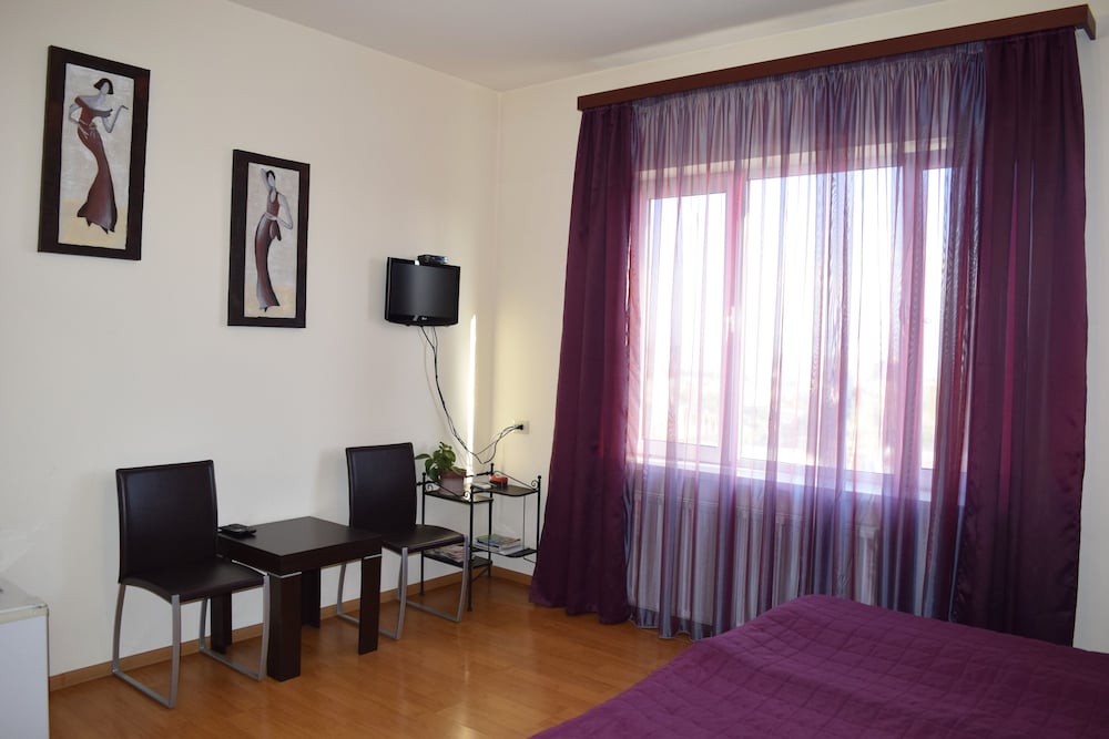 Hotel Grig 32/50