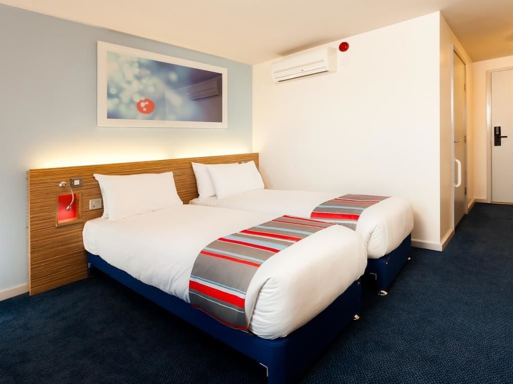 Travelodge Blackpool South Shore 14/40