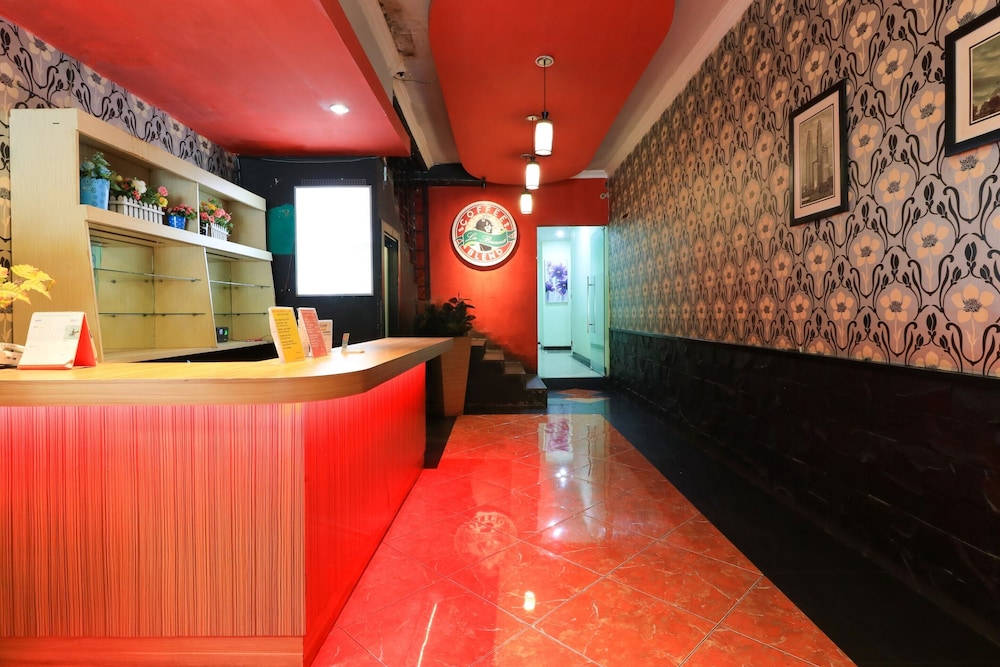 Labuana Homestay & Cafe Garden by ZUZU 3/26