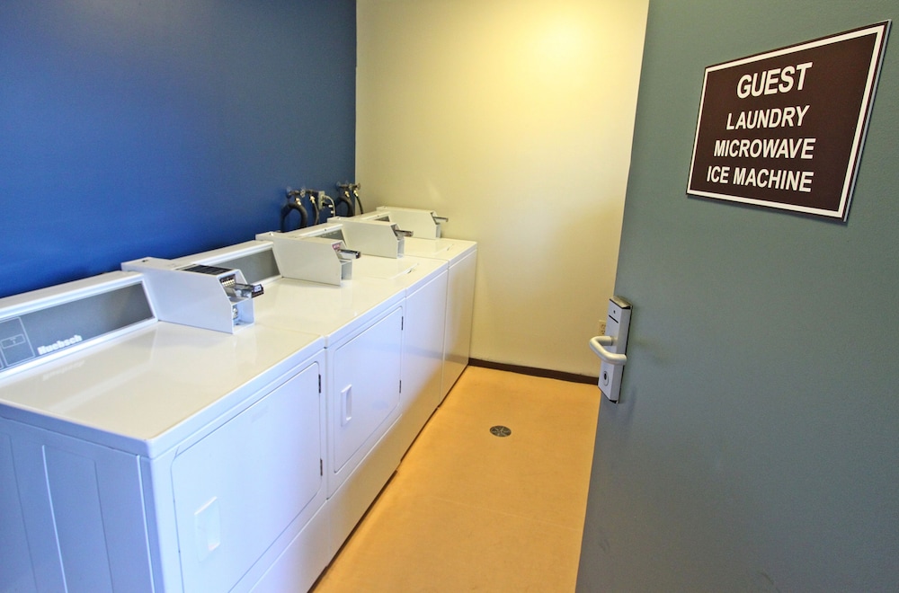 Accent Inns Burnaby 38/40