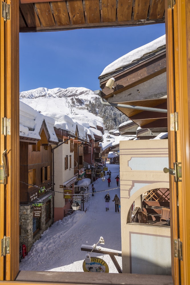Hotel du Bourg 26/50