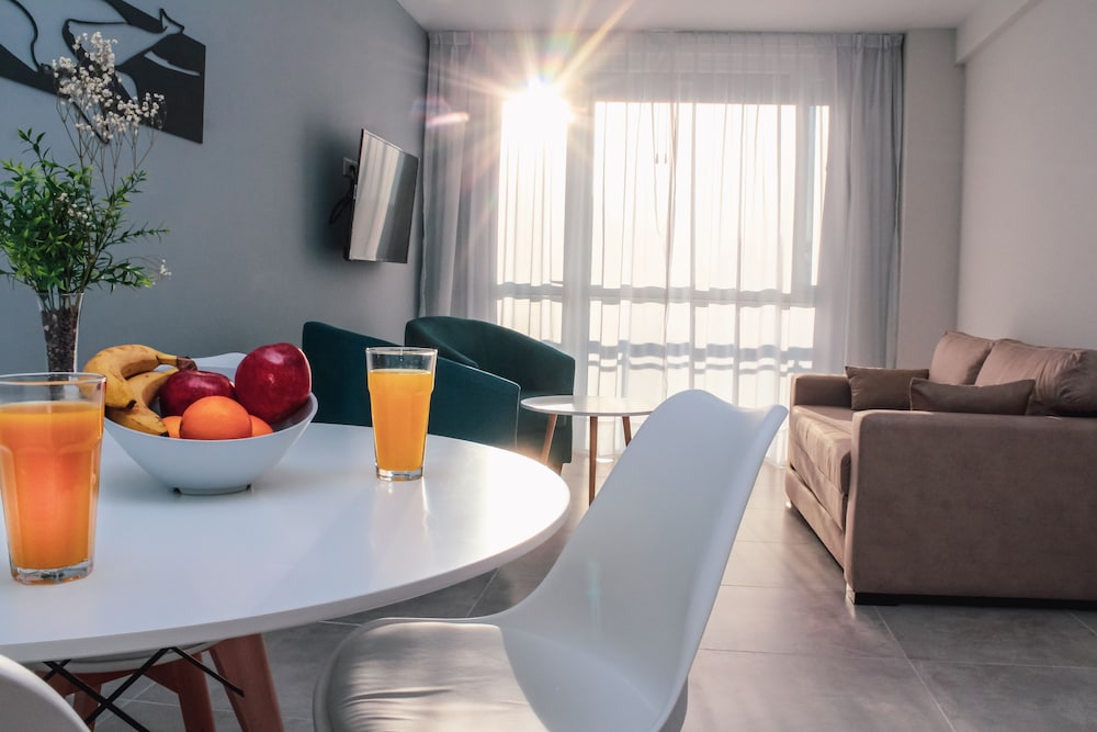 Ramada Residences by Wyndham Puerto Madryn CQ Mitre 28/52