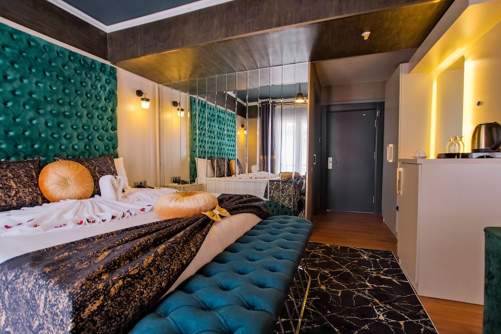 Moonday Hotel 14/44