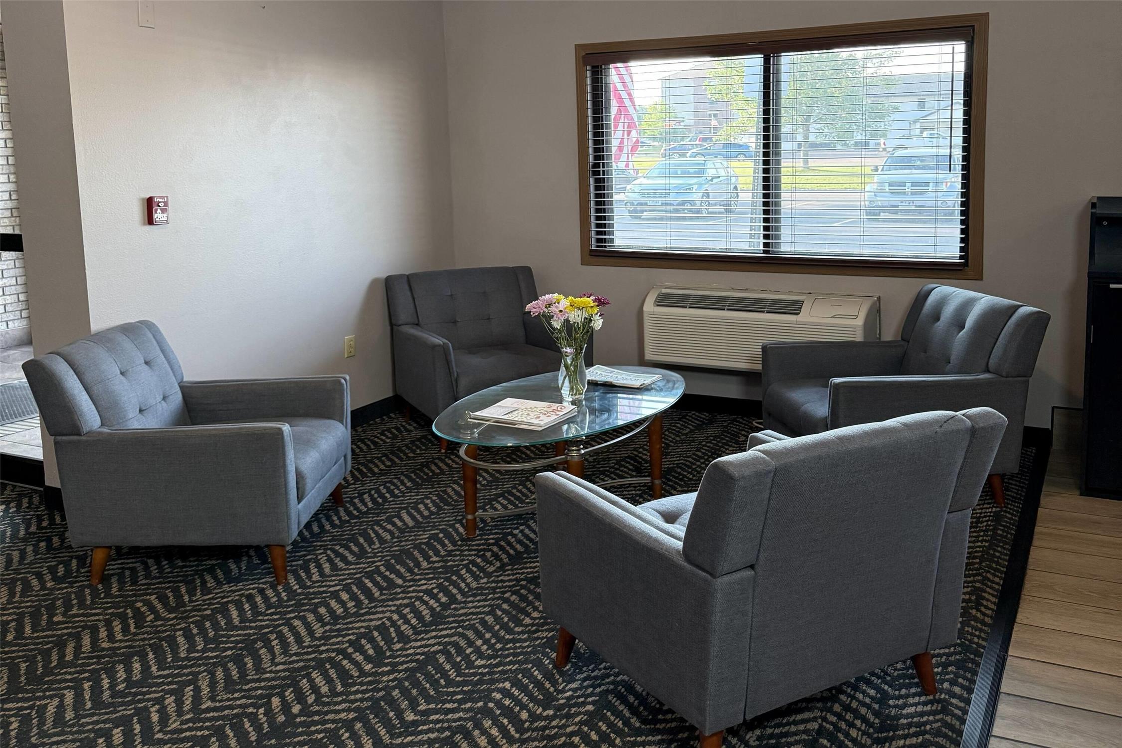 AmericInn by Wyndham Sioux Falls 25/38