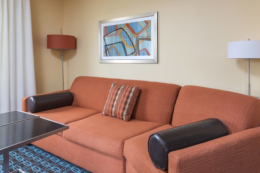 Fairfield Inn Lubbock 23/38