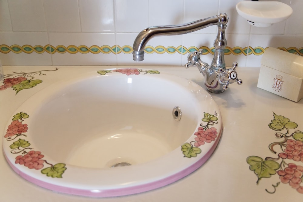 Hotel A Pinnata Lipari 32/33