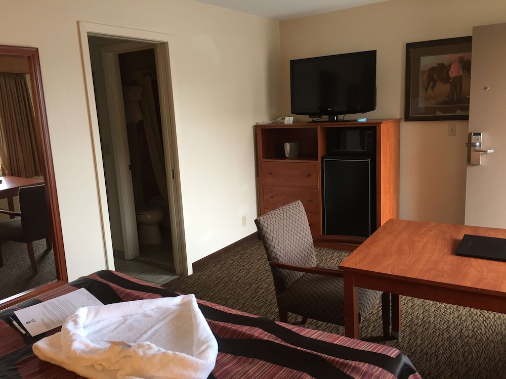 Best Western Plains Motel 26/49