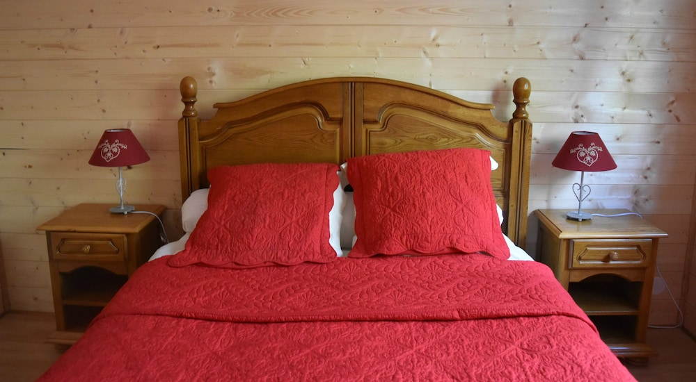 Room, Double Bed, North View
