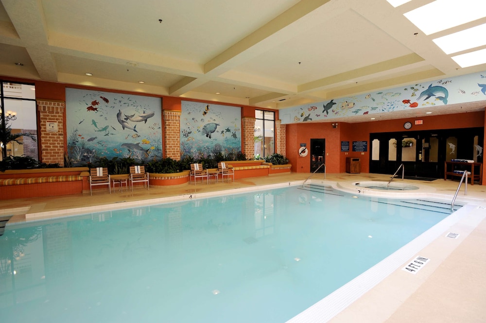 Embassy Suites by Hilton Jacksonville Baymeadows 5/85