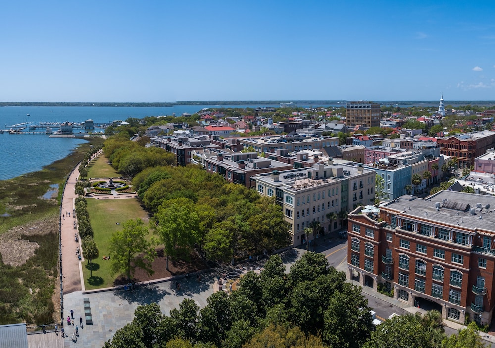 HarbourView Inn 28/46