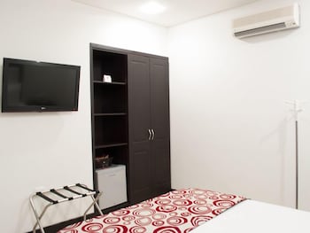 Hotel Merlott Lleras 33/48