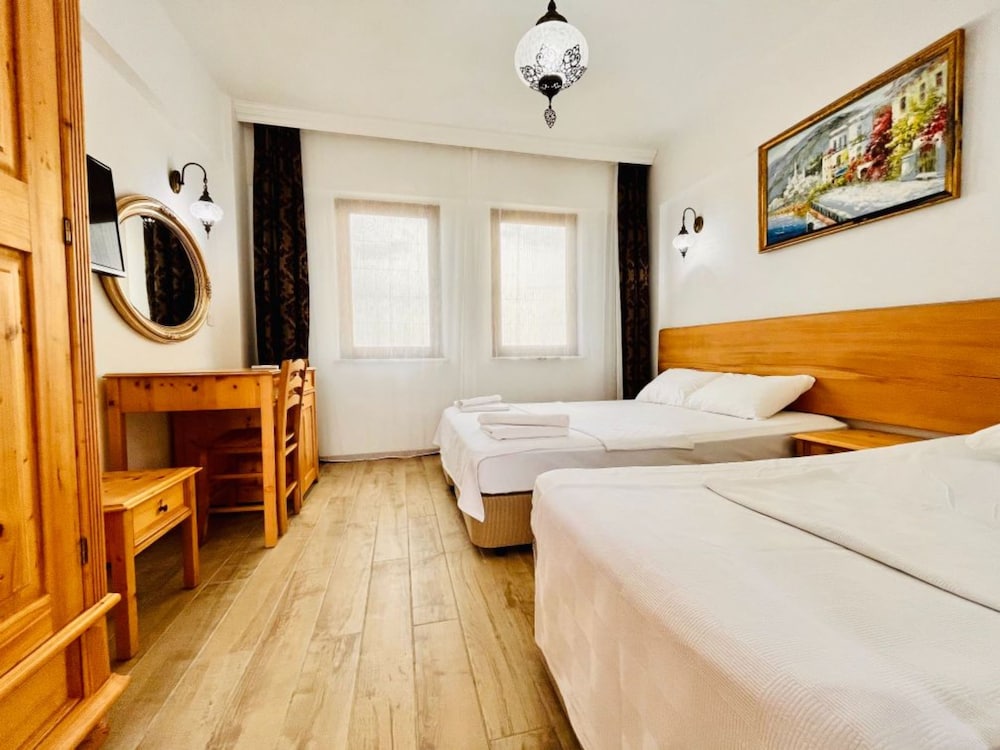 Sukha Inn Otel & Beach 6/50