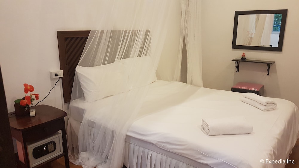 Nawaporn Place Guesthouse 12/29