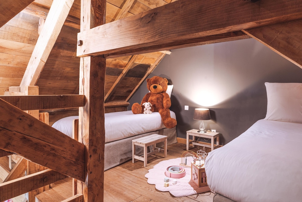Auberge De La Source 38/69
