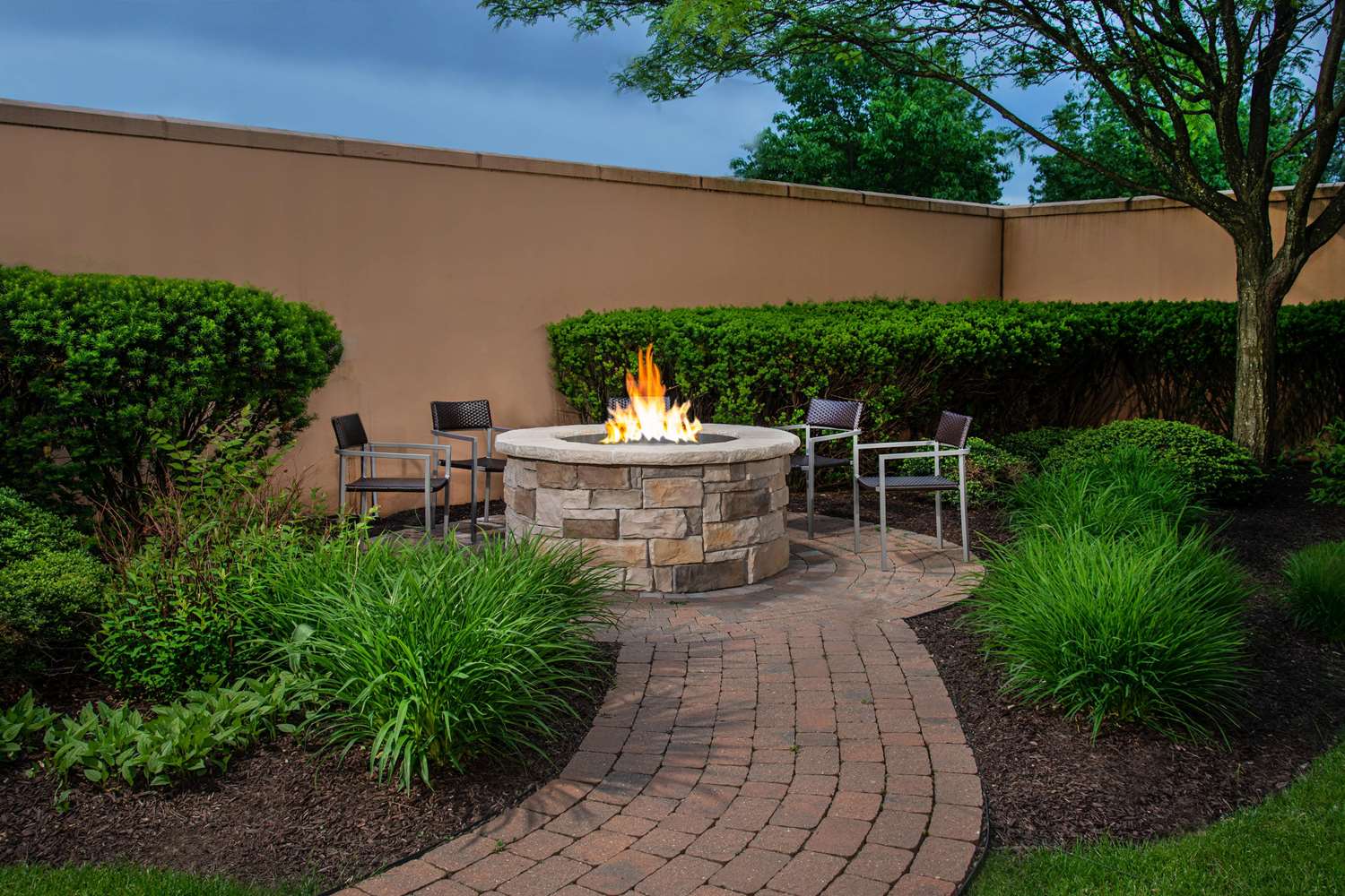 Comfort Inn & Suites Bethlehem Lehigh Valley Airport 15/15