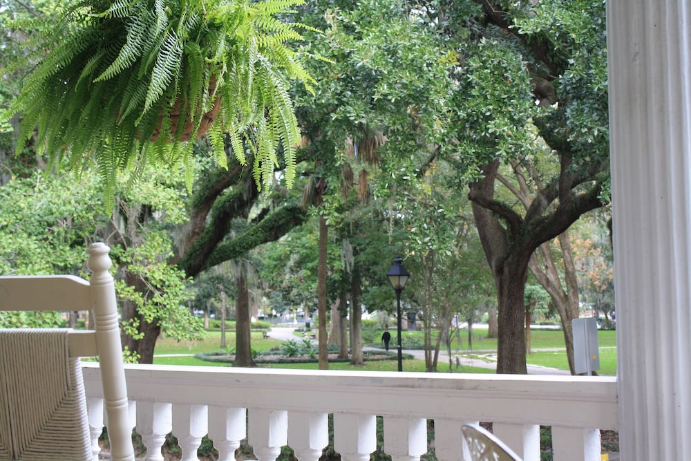 Forsyth Park Inn 39/50