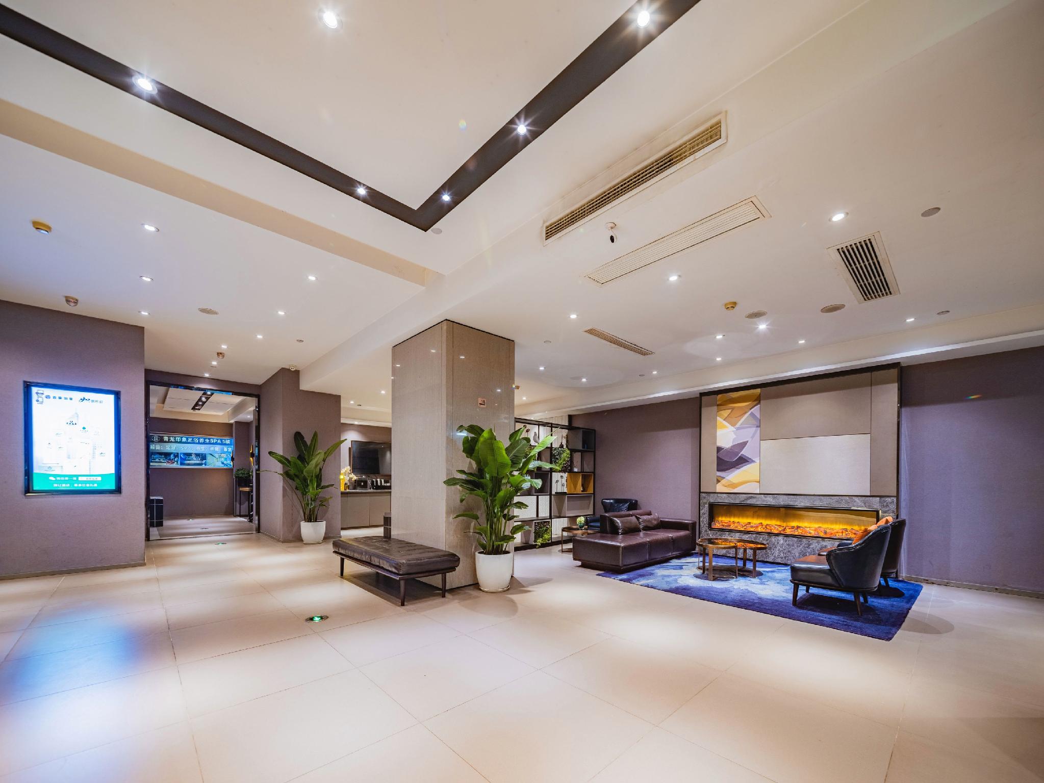 Homeinn Selected (Chengdu Panda Base Zoo subway station store) 12/35