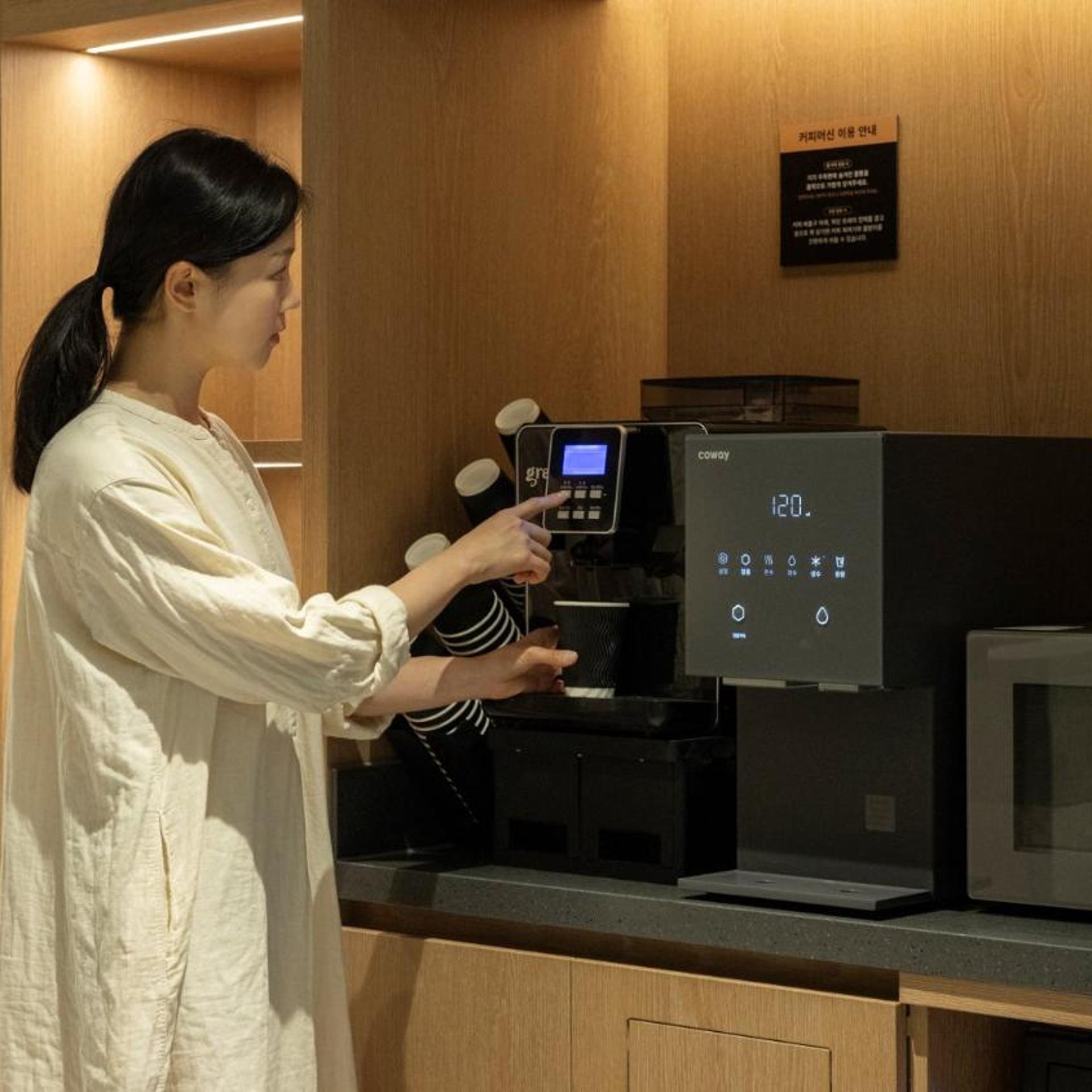 Loop Seoul Hotel Retreat by Anook Seoul Gangnam 2 39/50