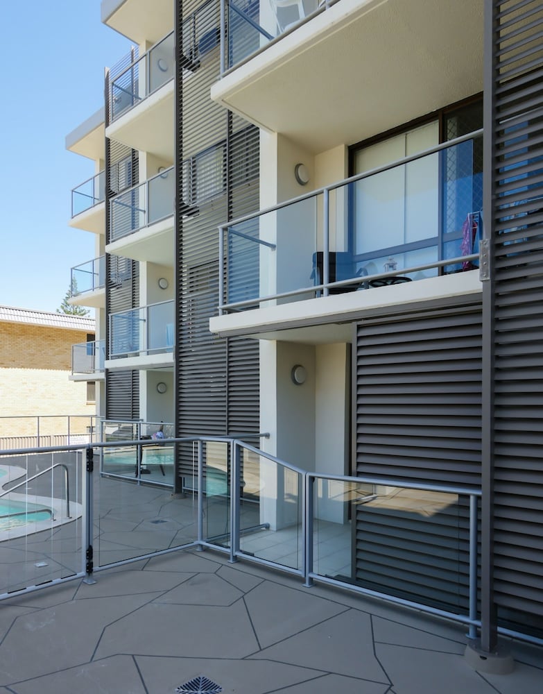 MERRIMA COURT HOLIDAY APARTMENTS 3/74
