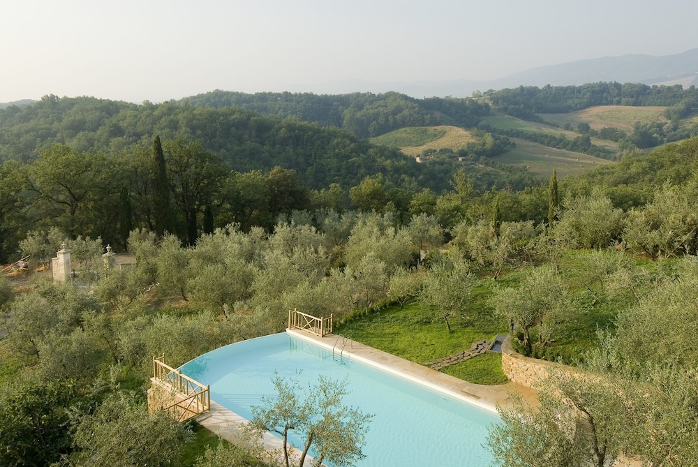 VILLA LA BORGHETTA RESORT 41/46